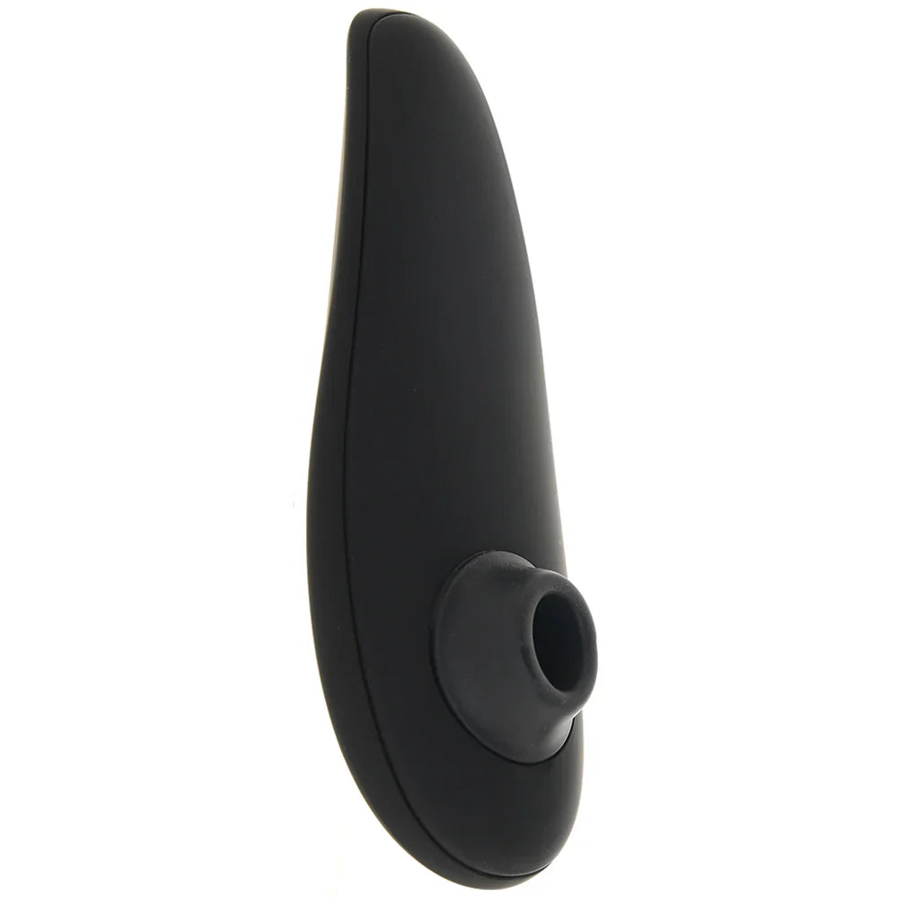 Womanizer Classic 2 Pleasure Air Stimulator in Black – Vancouver – lifestyle image