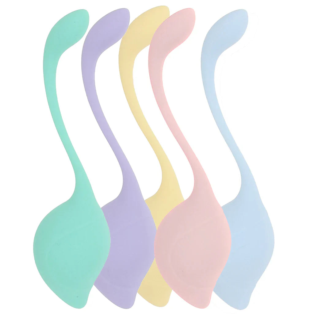 Loveline Pelvifit Stem Kegel Kit – Vancouver adult shop – in use view