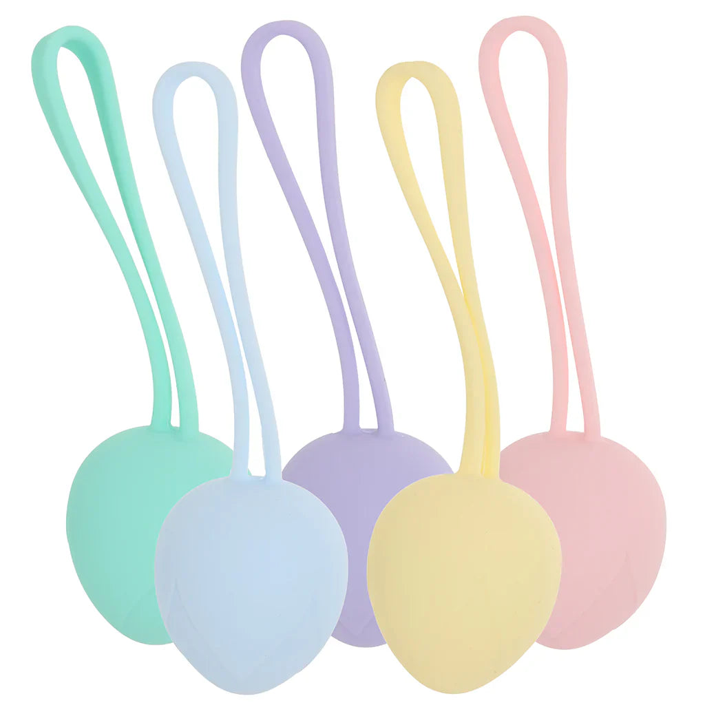 Loveline Pelvifit Berry Kegel Kit – Vancouver – lifestyle image